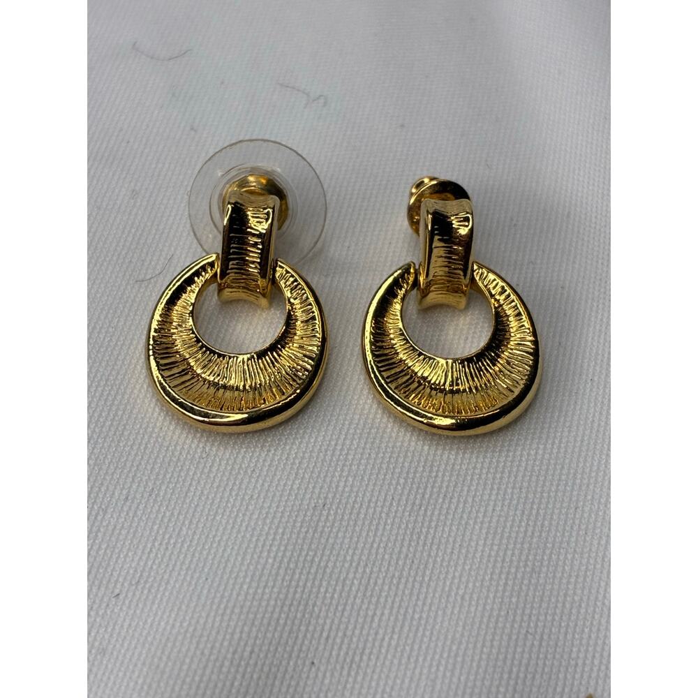 Napier small vintage door knocker  gold toned earrings